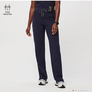 High Waisted Kade™ Cargo Scrub Figs Pants